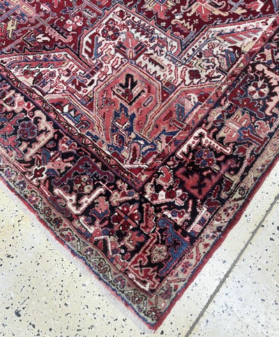 27054646e - Heriz, Persien, Mitte 20.Jhd, Wolle auf Baumwolle, ca. 365 x 255 cm, EHZ: 2 ...