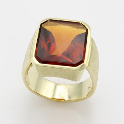27054875a - Ring mit Citrin, GG 585/000, matt., achteckiger Citrin ca. 8.6 ct, RW ca. 58 ...
