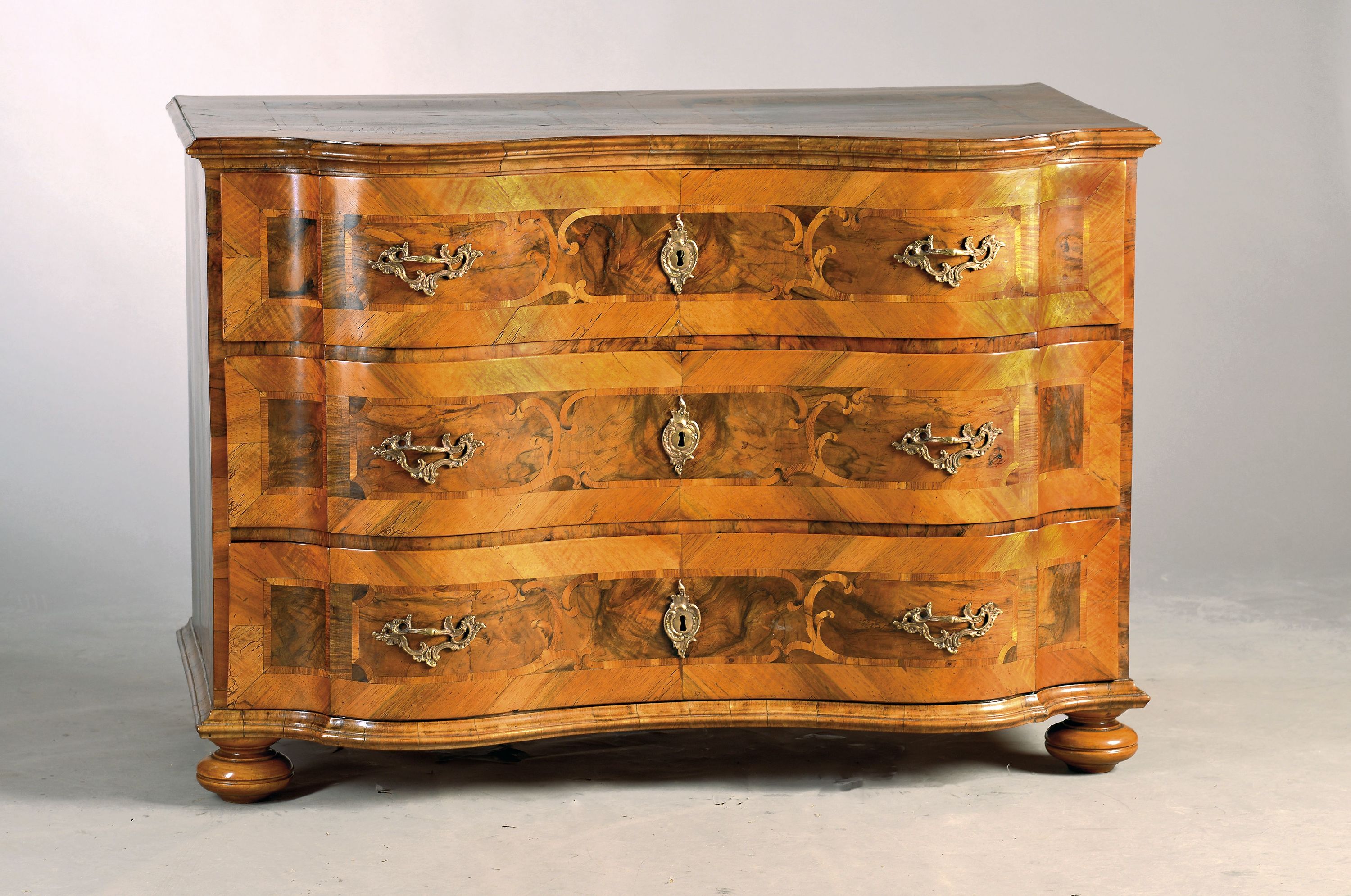 Image 27054902 - Seltene Barock-Kommode, um 1750/60, mit orig. Dokument von der Vermögensverwaltung ...