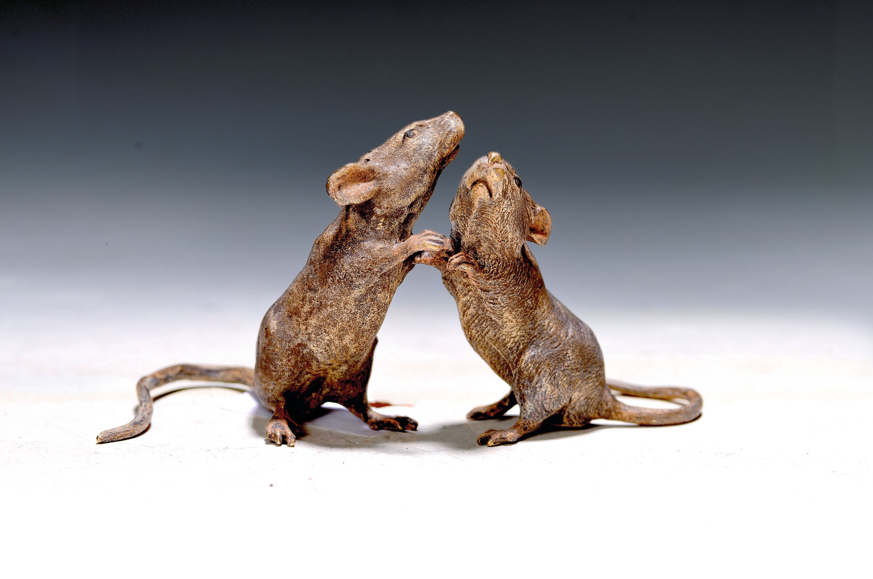 Image 27054919 - Grosses Rattenpaar, Wiener Bronze, sign. Franz Bergmann, bunt staffiert, ca. 7x12 cm