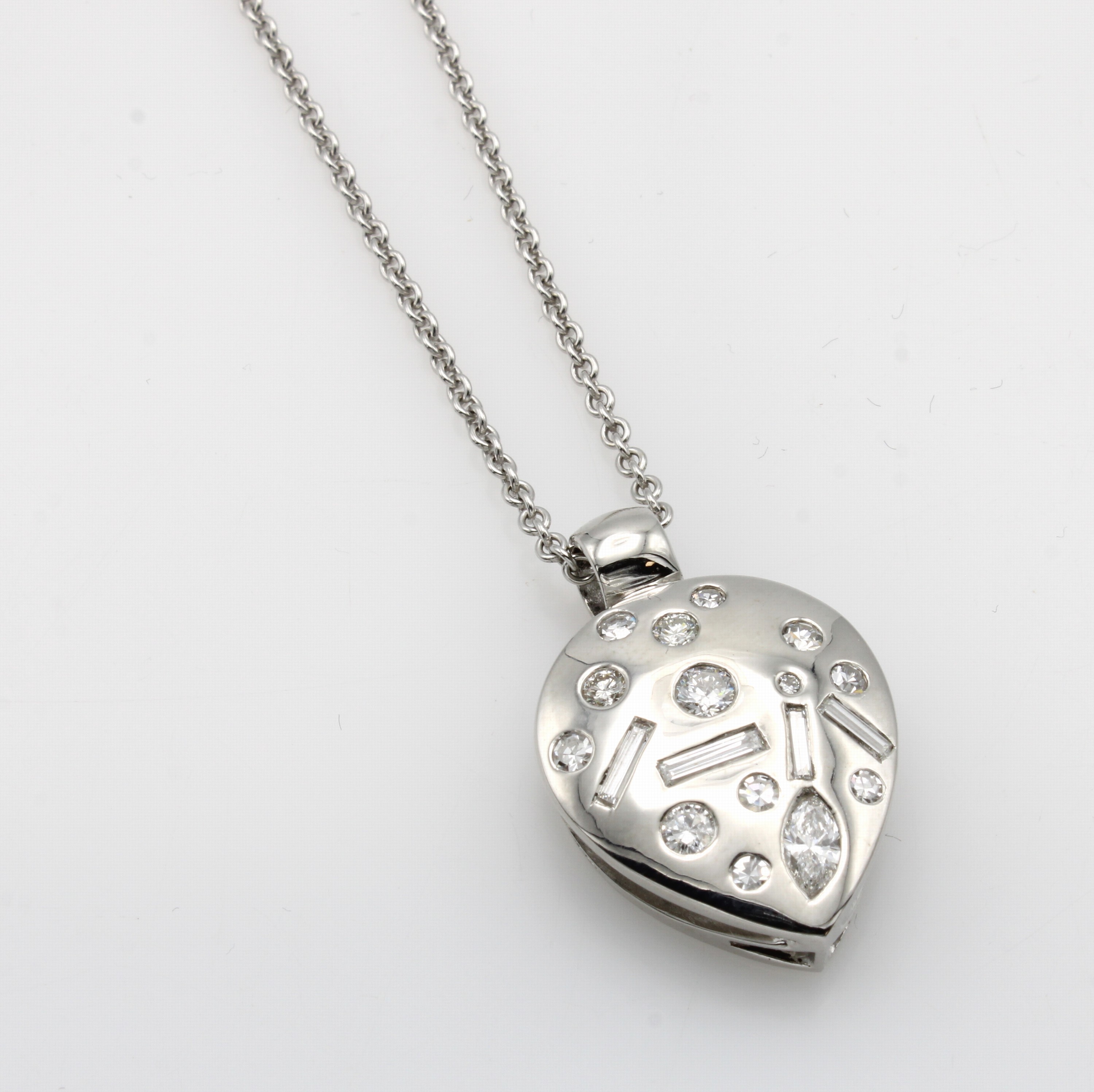 Image 27054944 - Anhänger mit Diamanten und Brillanten an Kette, WG 585/000, Diam. in versch. ...