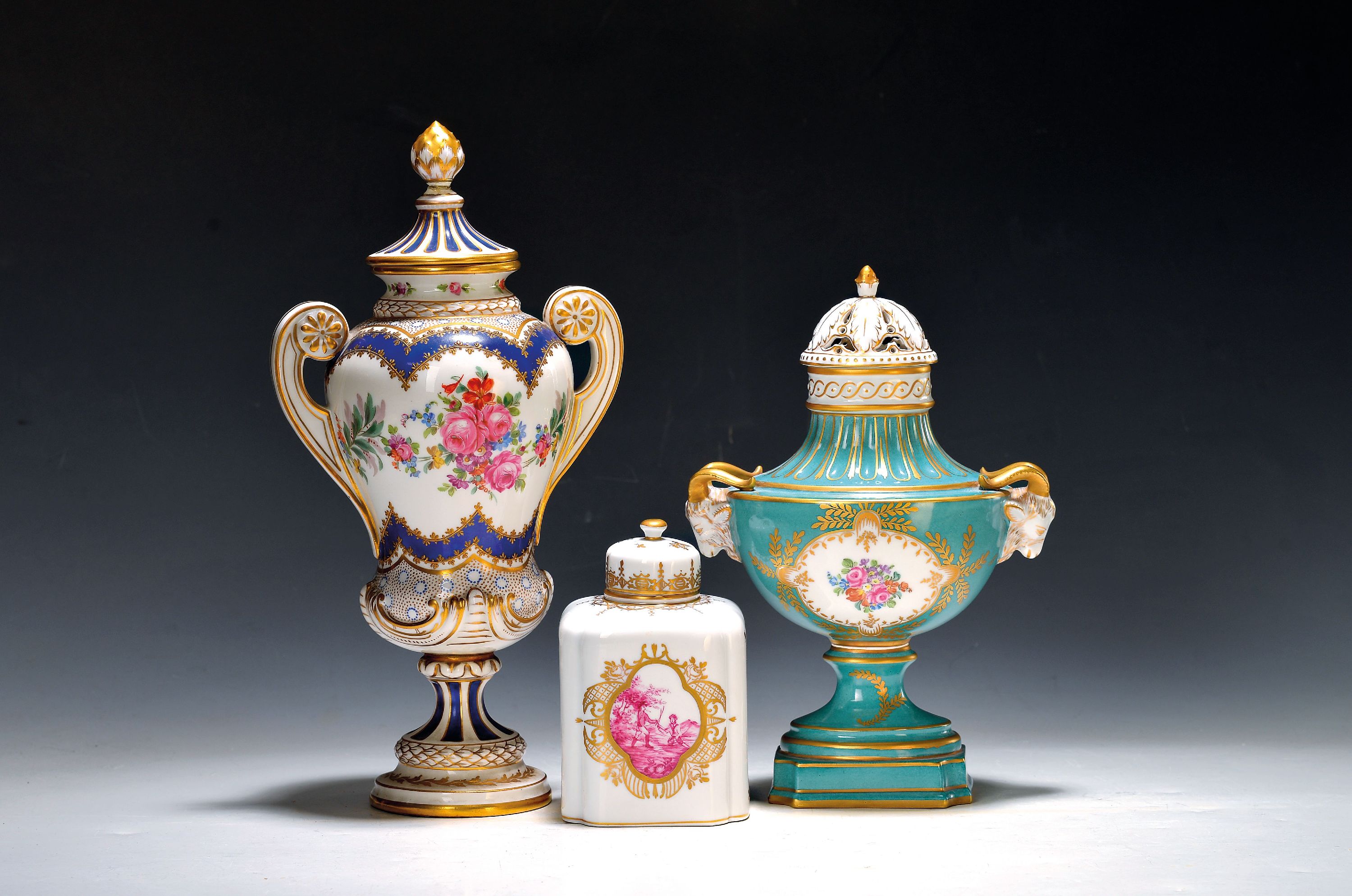 Image 27054996 - Drei Porzellanstücke, Dresden, 20. Jh., Potschappel, Carl-Johann Gottlob Thieme ...