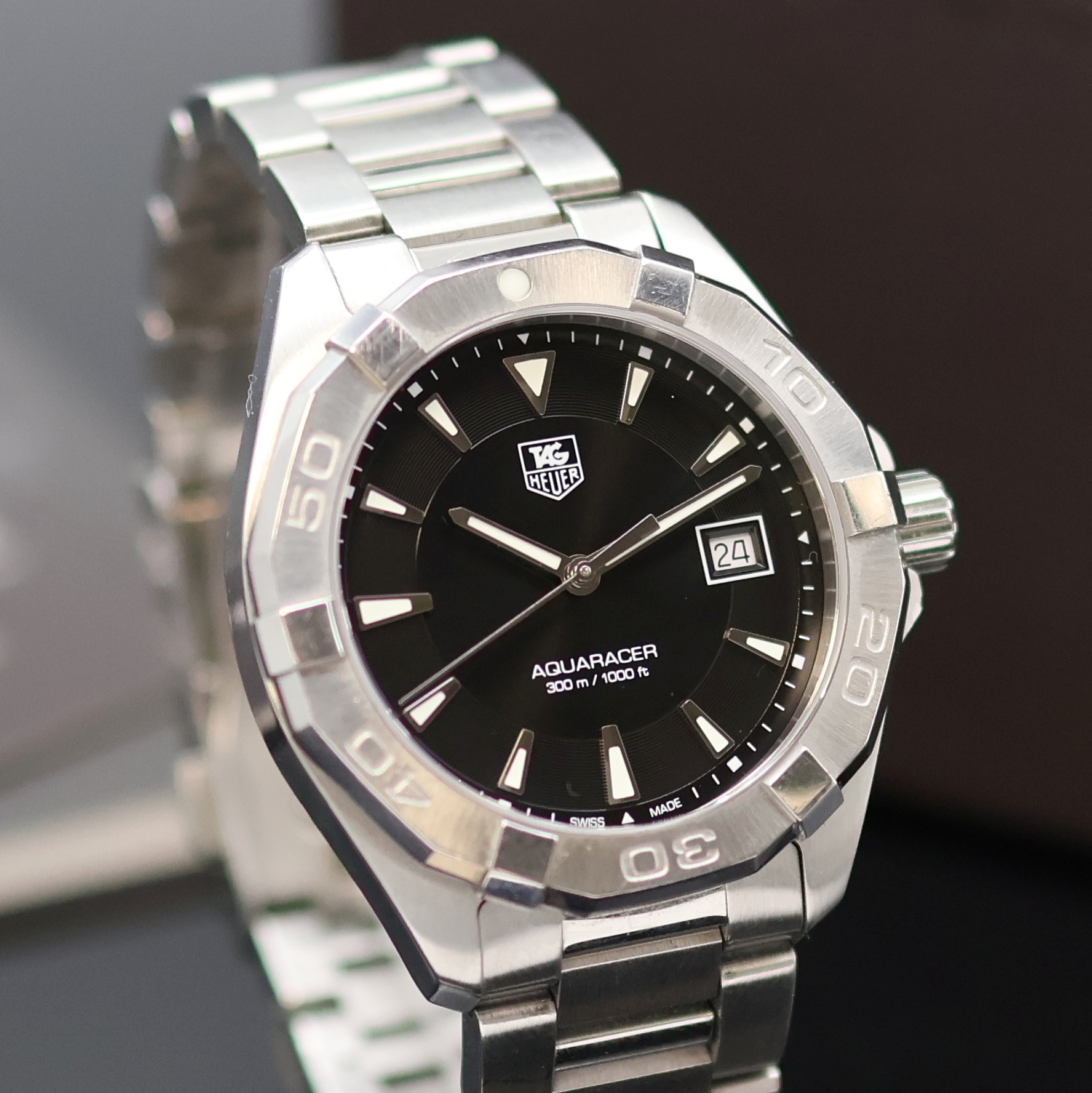 Detail c: TAG HEUER Aquaracer Herrenarmbanduhr Referenz WAY1110, Schweiz verk. lt. beil. Pap. 11/2014, quarz, Edelstahlgeh. inkl. orig. Gliederband m. ...