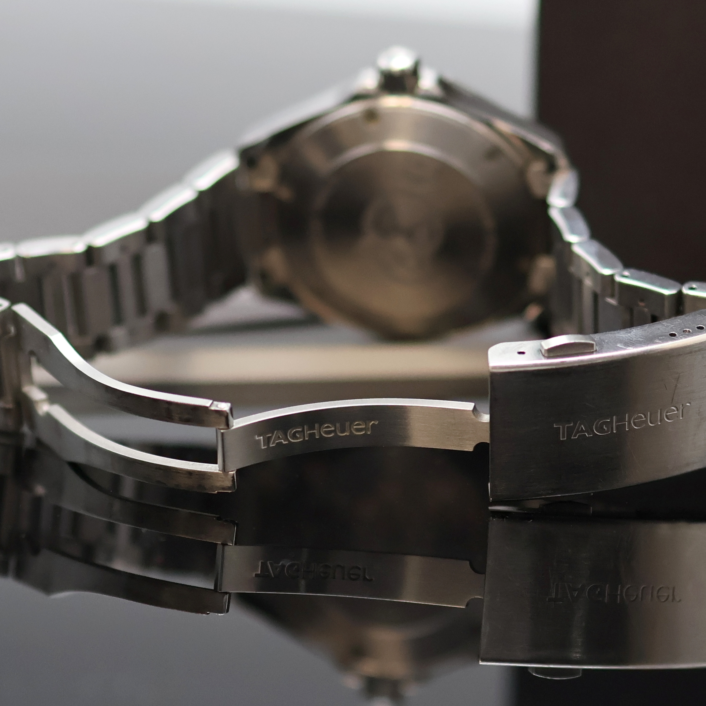 Detail g: TAG HEUER Aquaracer Herrenarmbanduhr Referenz WAY1110, Schweiz verk. lt. beil. Pap. 11/2014, quarz, Edelstahlgeh. inkl. orig. Gliederband m. ...