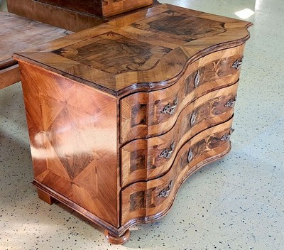 27054902a - Seltene Barock-Kommode, um 1750/60, mit orig. Dokument von der Vermögensverwaltung ...