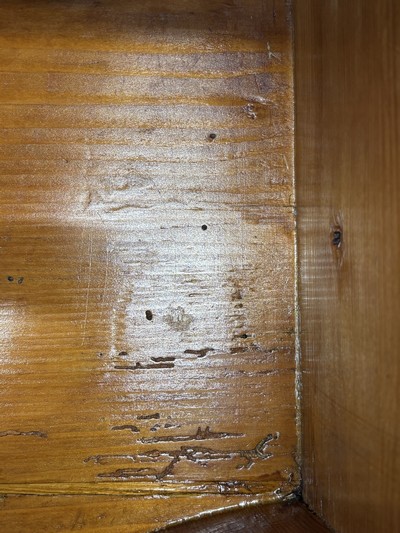 27054902j - Seltene Barock-Kommode, um 1750/60, mit orig. Dokument von der Vermögensverwaltung ...