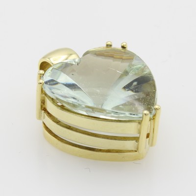 27054963a - Anhänger mit Beryll, GG 585/000, herzf., blau-grüner Beryll im Buff-Top ca. 12.6 ct ...