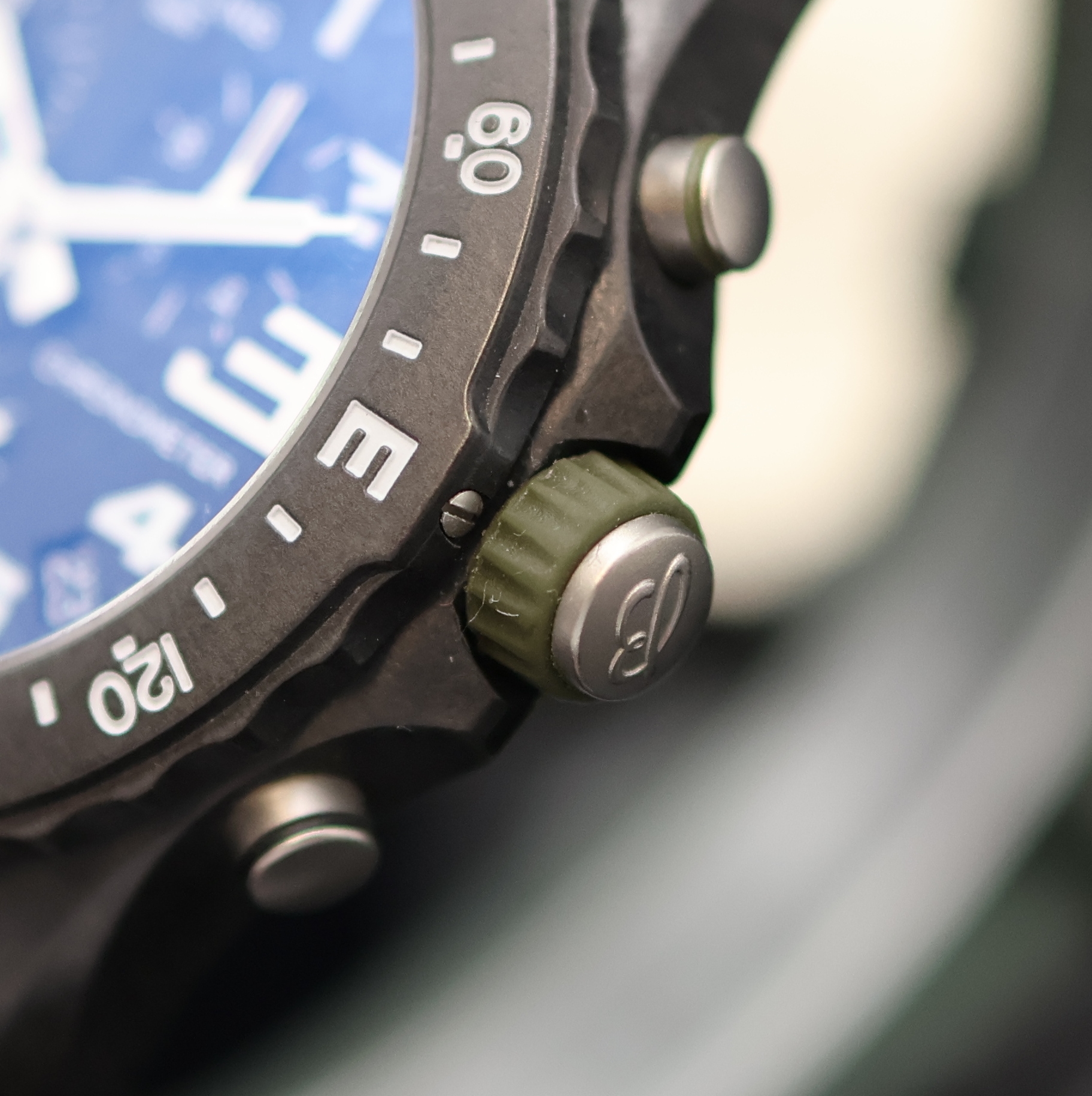 Detail c: BREITLING Endurance Pro Chronometer Armbandchronograph Referenz X82310, Schweiz verk. lt. beil. Pap. 09/2022, quarz, Kunststoffgeh. inkl. orig. ...
