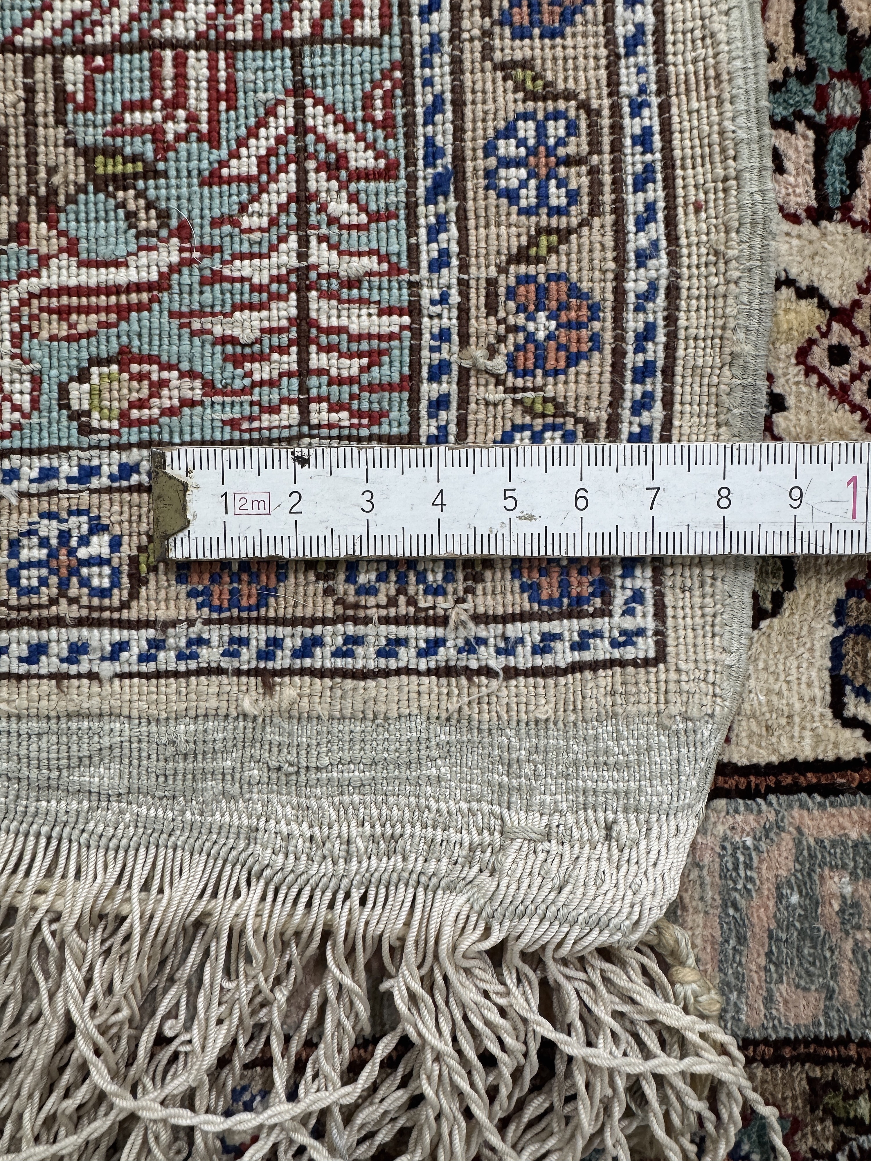 Detail f: Seiden Kayseri, Türkei, Mitte 20.Jhd, reineNaturseide, ca. 123 x 80 cm, EHZ: 1-2