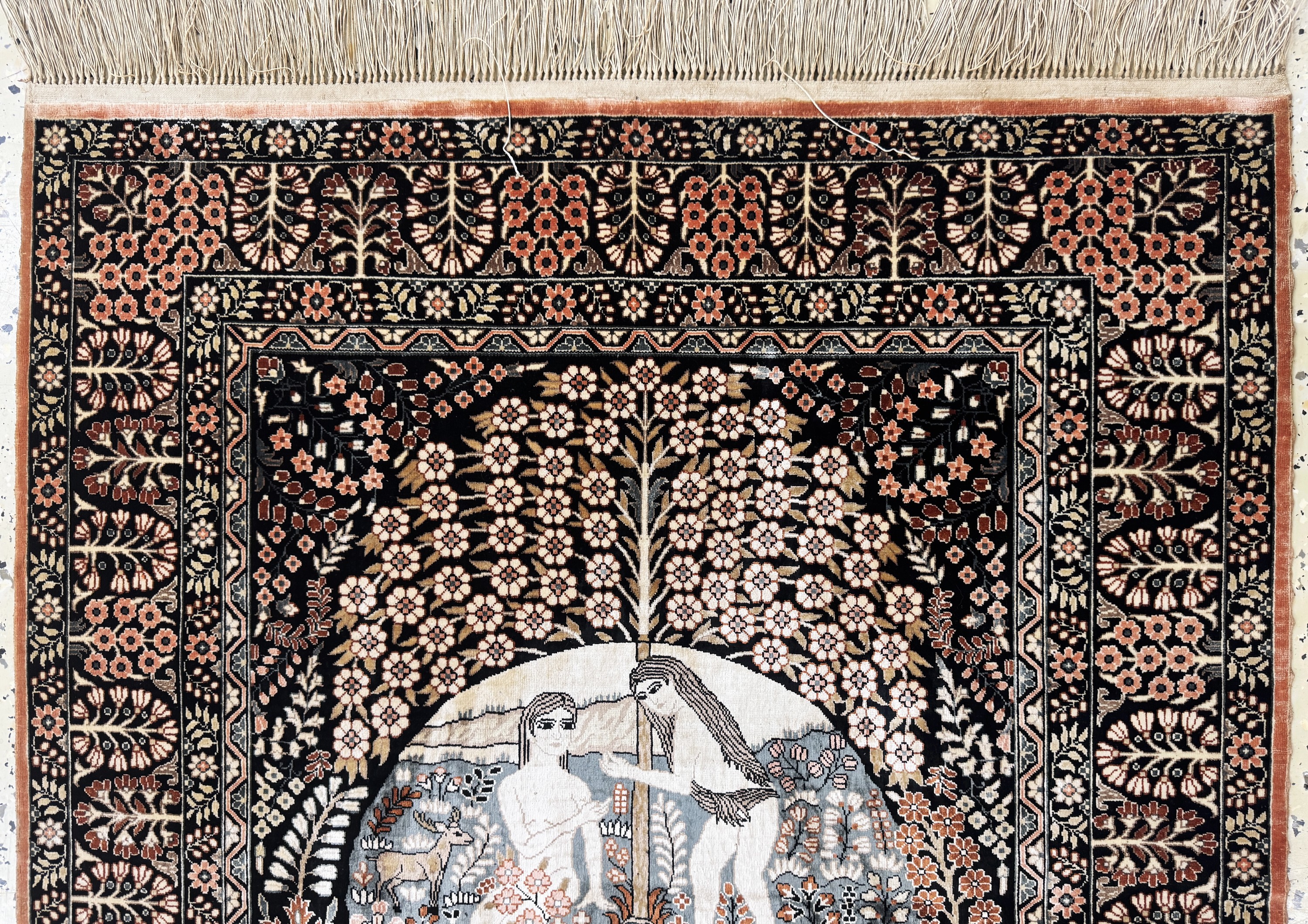 Detail a: Hereke Seide fein, China, Ende 20.Jhd, reine Naturseide, ca. 124 x 80 cm, ca. 1,0 Mio. Kn/qm, EHZ: 1-2
