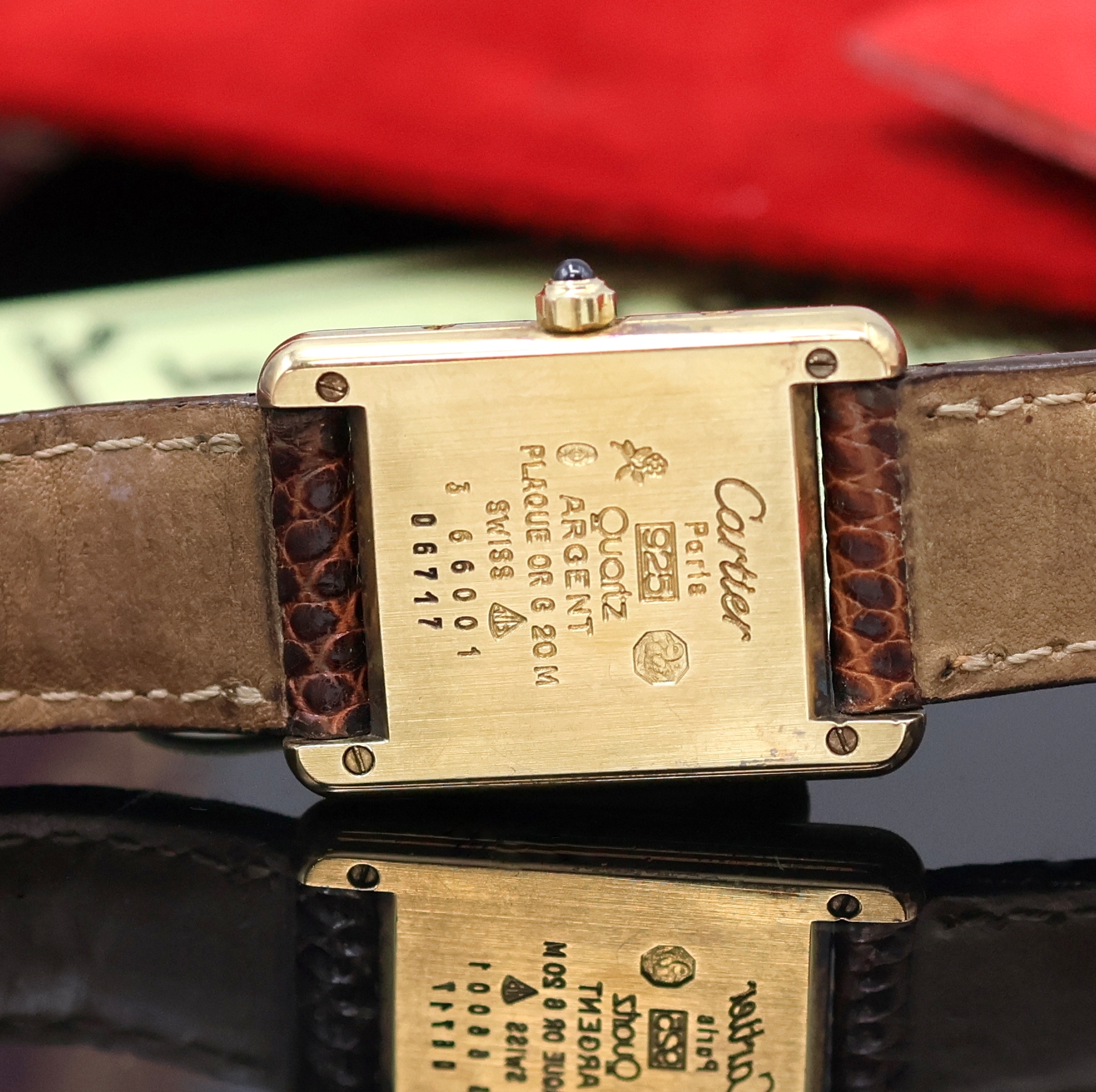 Detail f: CARTIER Tank Damenarmbanduhr Referenz 3 66001, Schweiz verk. lt. beil. Garantie 06/1983, quarz, vergoldetes Silbergeh. inkl. orig. Lederband m. verg. ...