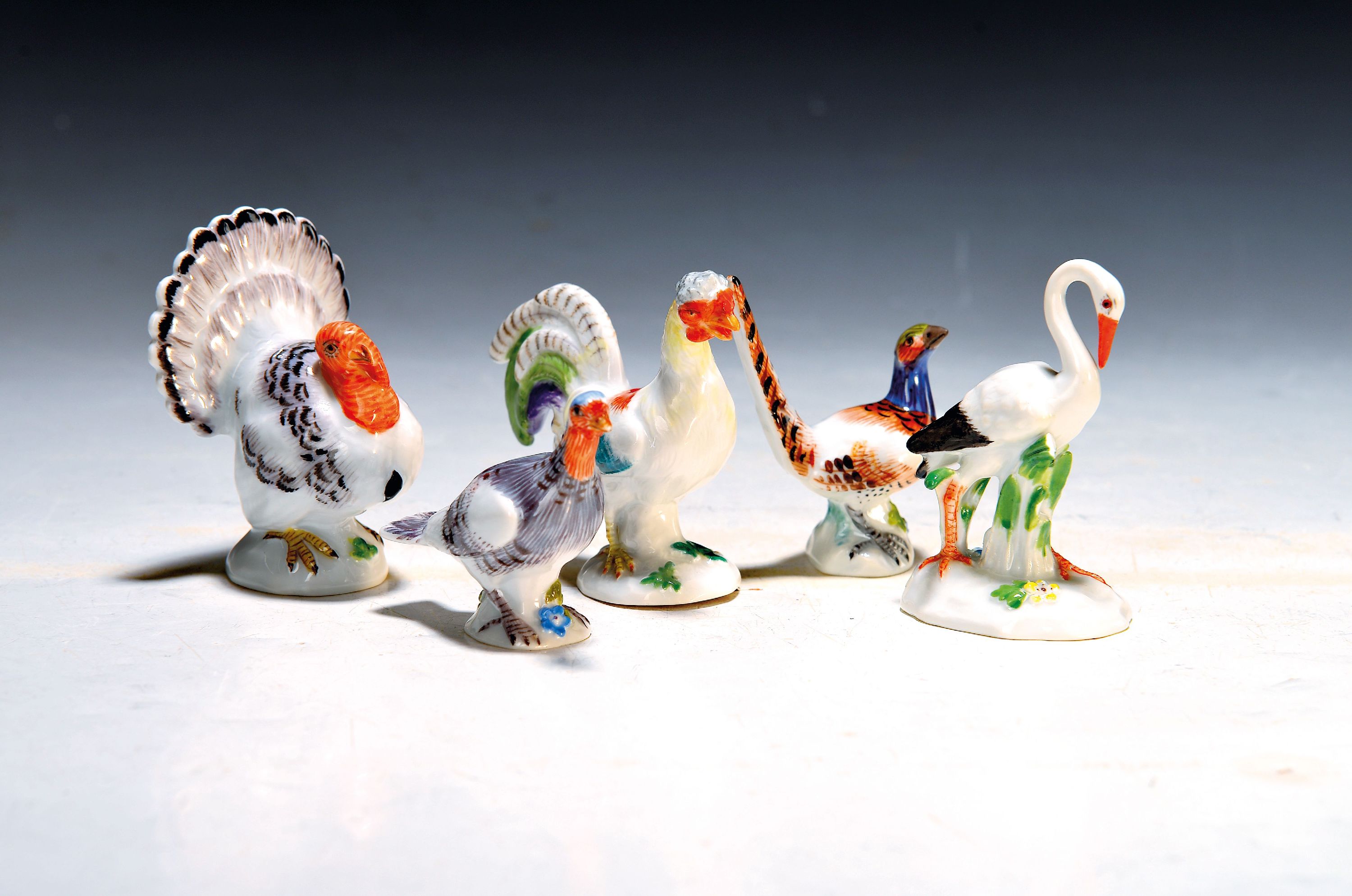 Image 27055036 - 6 Porzellanminiaturen, Meissen, spätes 20.Jh., Porzellan, handbemalt, Truthahn und ...