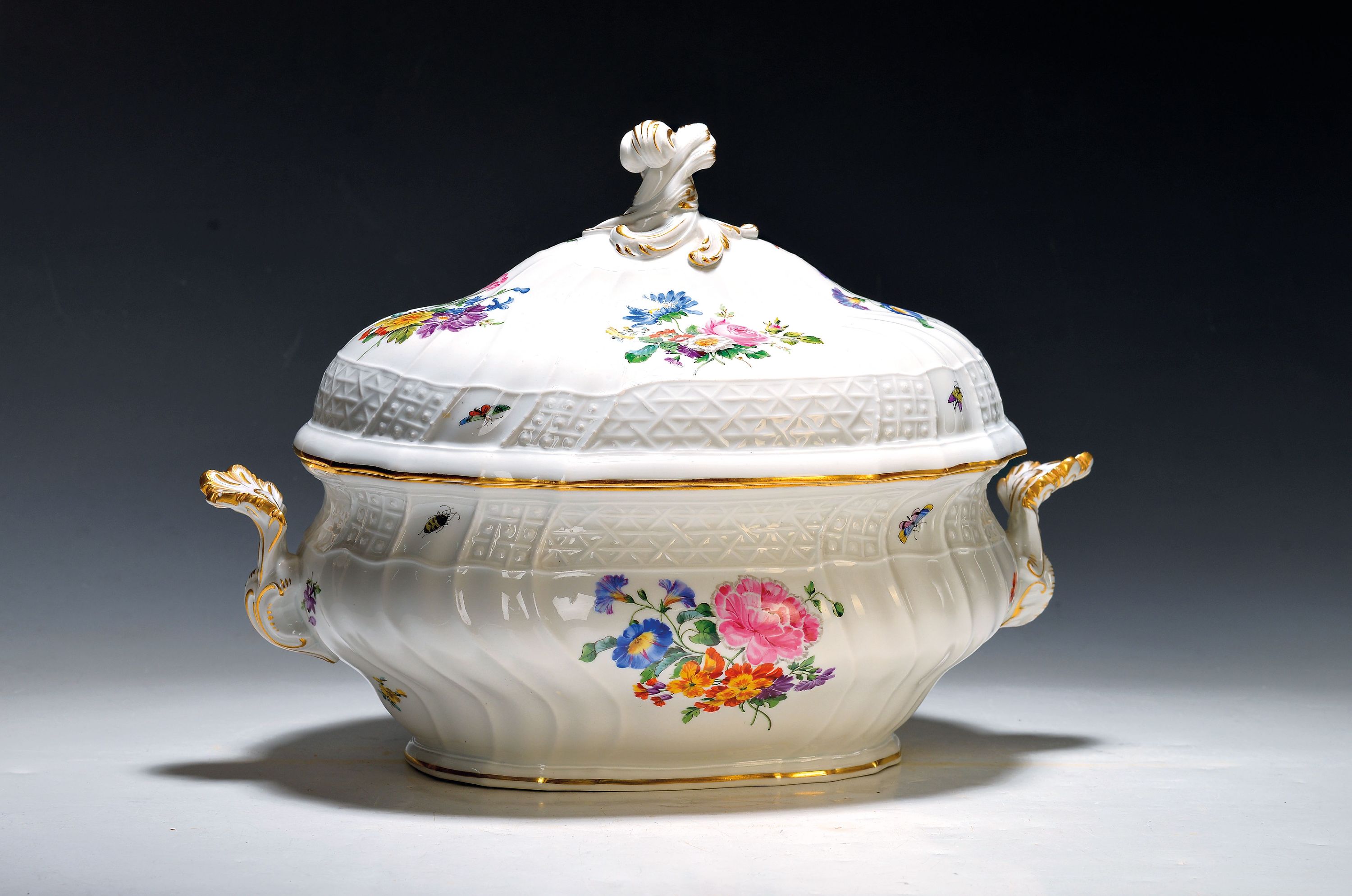 Image 27055059 - Große Deckelterrine, Meissen, Pfeifferzeit, 2. Wahl, Porzellan, farbig- und ...