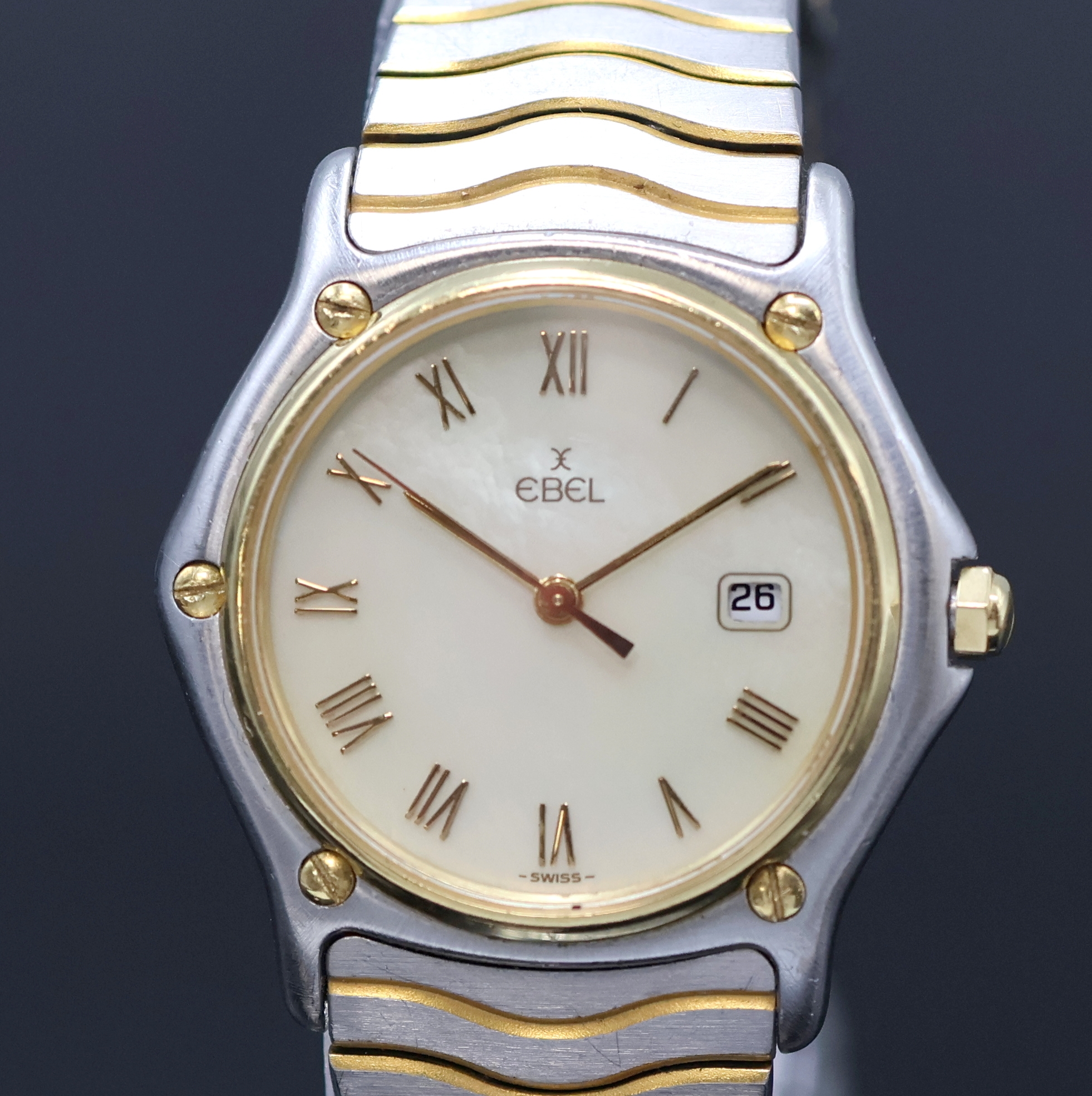 Detail a: EBEL Mediumarmbanduhr Sport Classic Referenz 183909, Schweiz um 1995, quarz, Edelstahl/Gold kombiniert inkl. Wellengliederband m. Faltschl., ...