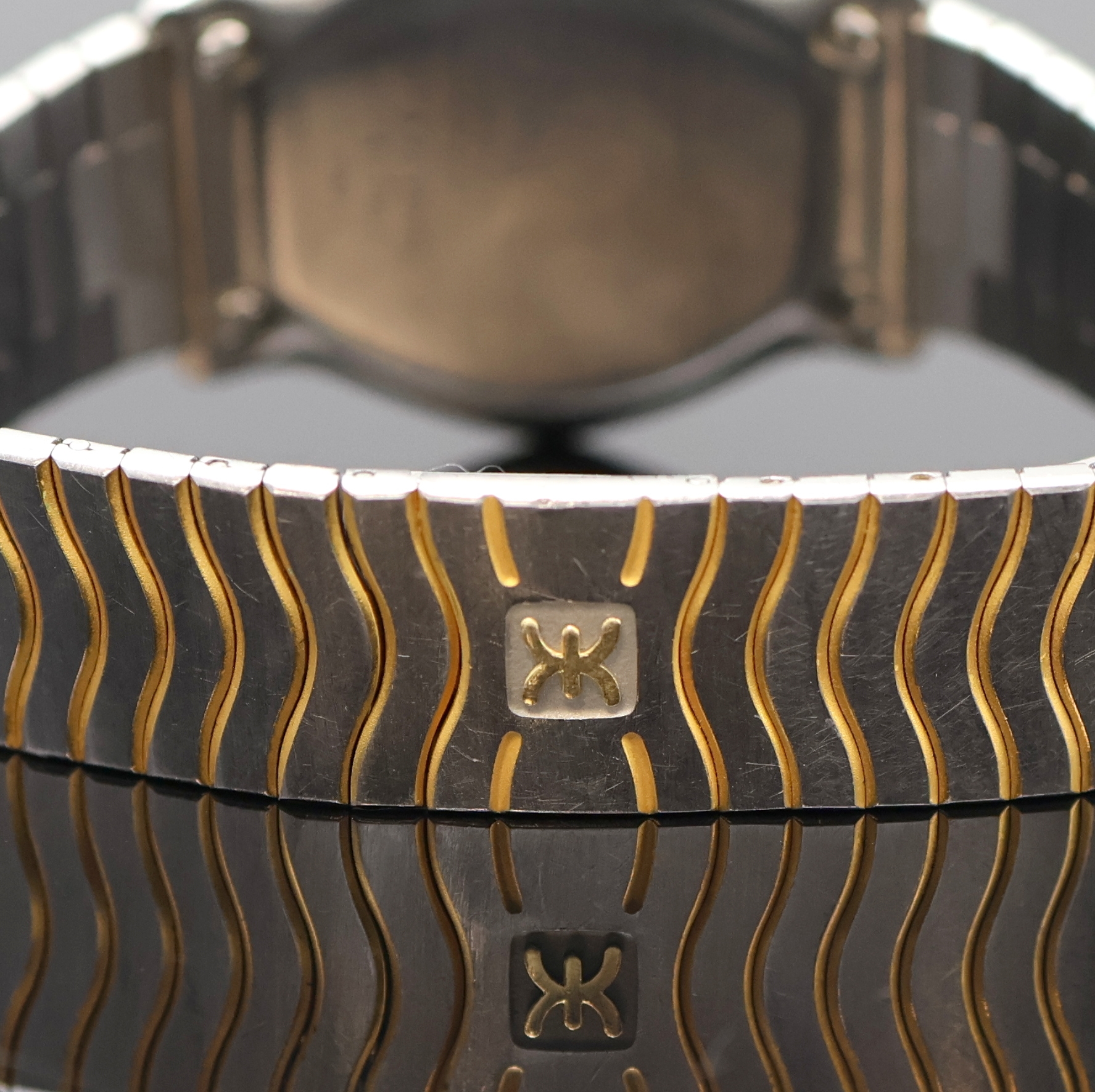 Detail d: EBEL Mediumarmbanduhr Sport Classic Referenz 183909, Schweiz um 1995, quarz, Edelstahl/Gold kombiniert inkl. Wellengliederband m. Faltschl., ...
