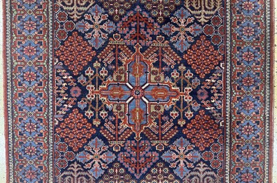 27055003b - Wiss alt, Persien, Mitte 20.Jhd, Wolle auf Baumwolle, ca. 203 x 133 cm, EHZ: 3 ...