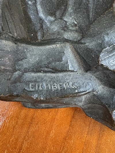 27055069j - Tischlampe, Frankreich, Degue, 20er Jahre, Fuß in Form eines Brunnens, Metall mit ...