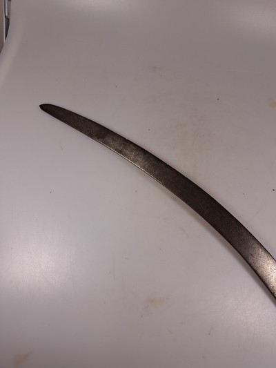 27055095j - Säbel/Shamshir und kleiner Rundschild, osmanisches Reich, 19. Jahrhundert, Holzgriff, ...