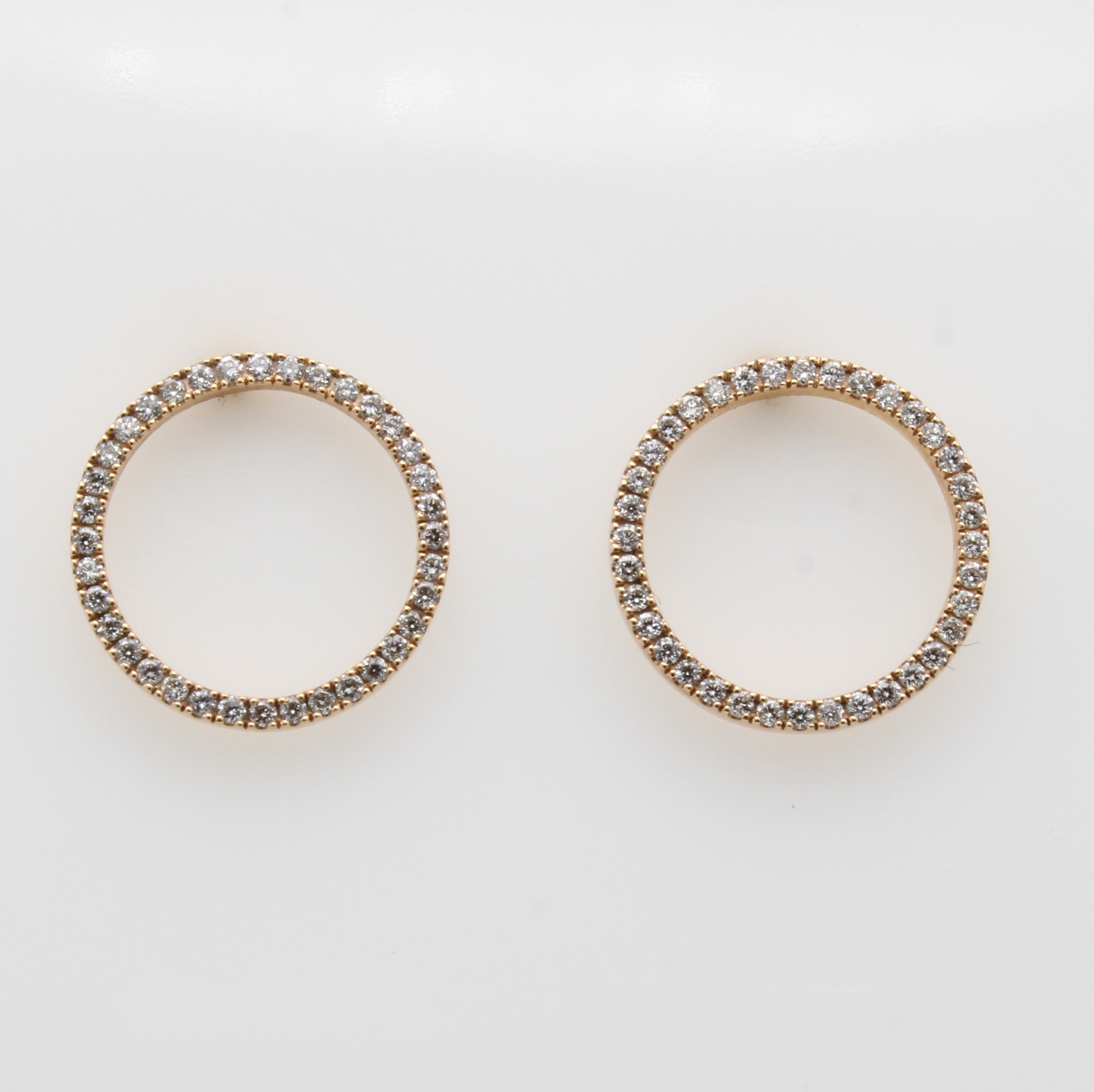 Image 27055124 - Paar Ohrstecker mit Brillanten, RG 585/000, 72 Brill. kreisf. gef. zus. ca. 0.34 ct ...