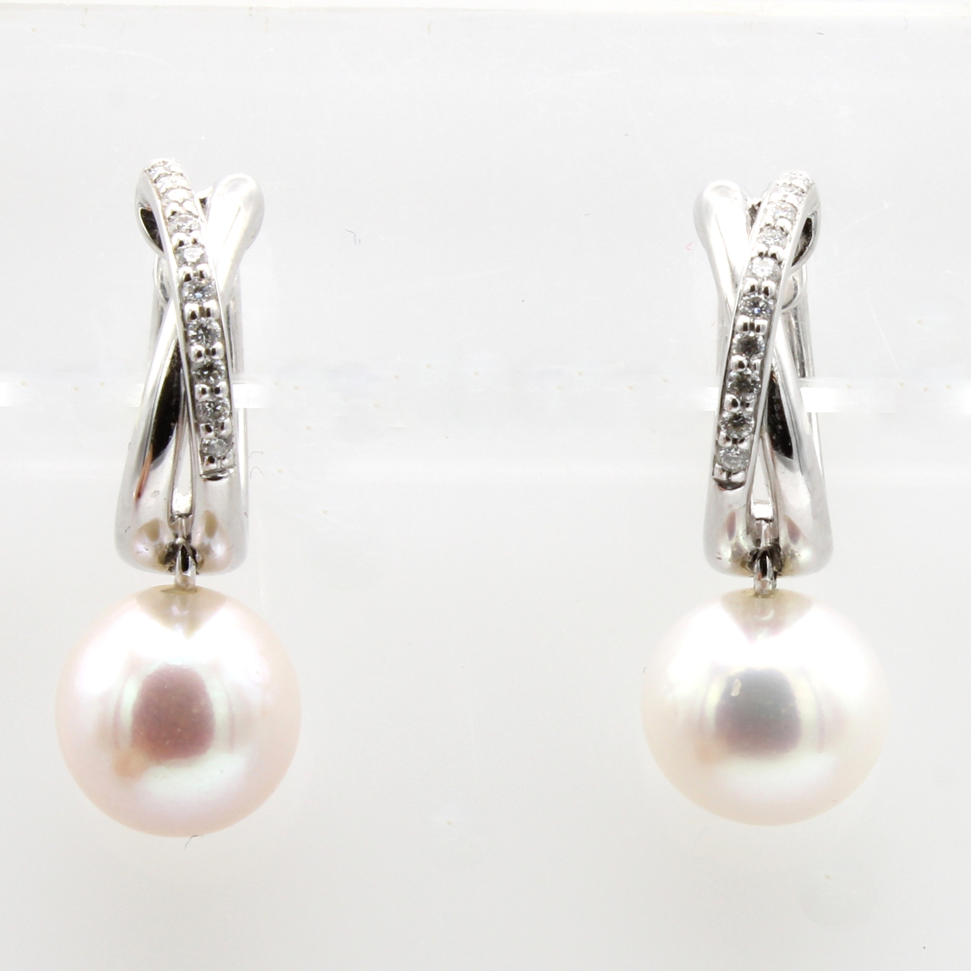 Image 27055141 - Paar Creolen mit Brillanten und Süßwasser- zuchtperlen, WG 750/000, 20 Brill. zus. ca. ...