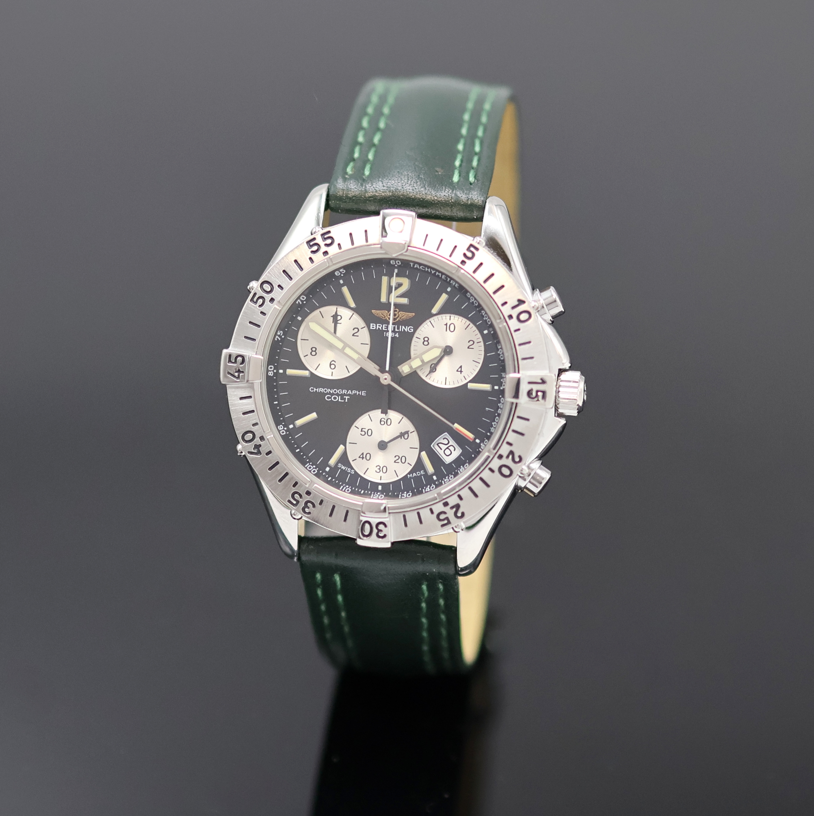 Image 27055449 - BREITLING Armbandchronograph Serie Colt Referenz A53035, quarz, Edelstahlgeh., grünes ...