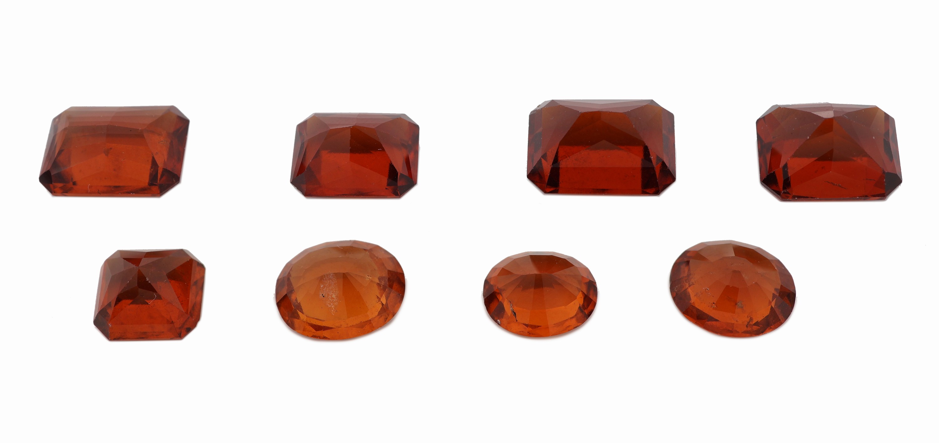 Detail a: Lot 8 lose Hessonite, zus. ca. 36.3 ct, 5 x facett. Oktagon, 3 x ovalfacett., in versch. Größen