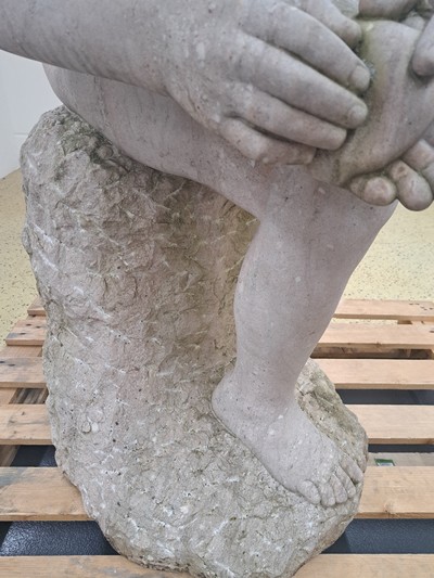 27056607i - Große Skulptur eines Dornausziehers, Wolfgang Schwaiger Henndorf am Wallersee, aus sog. ...