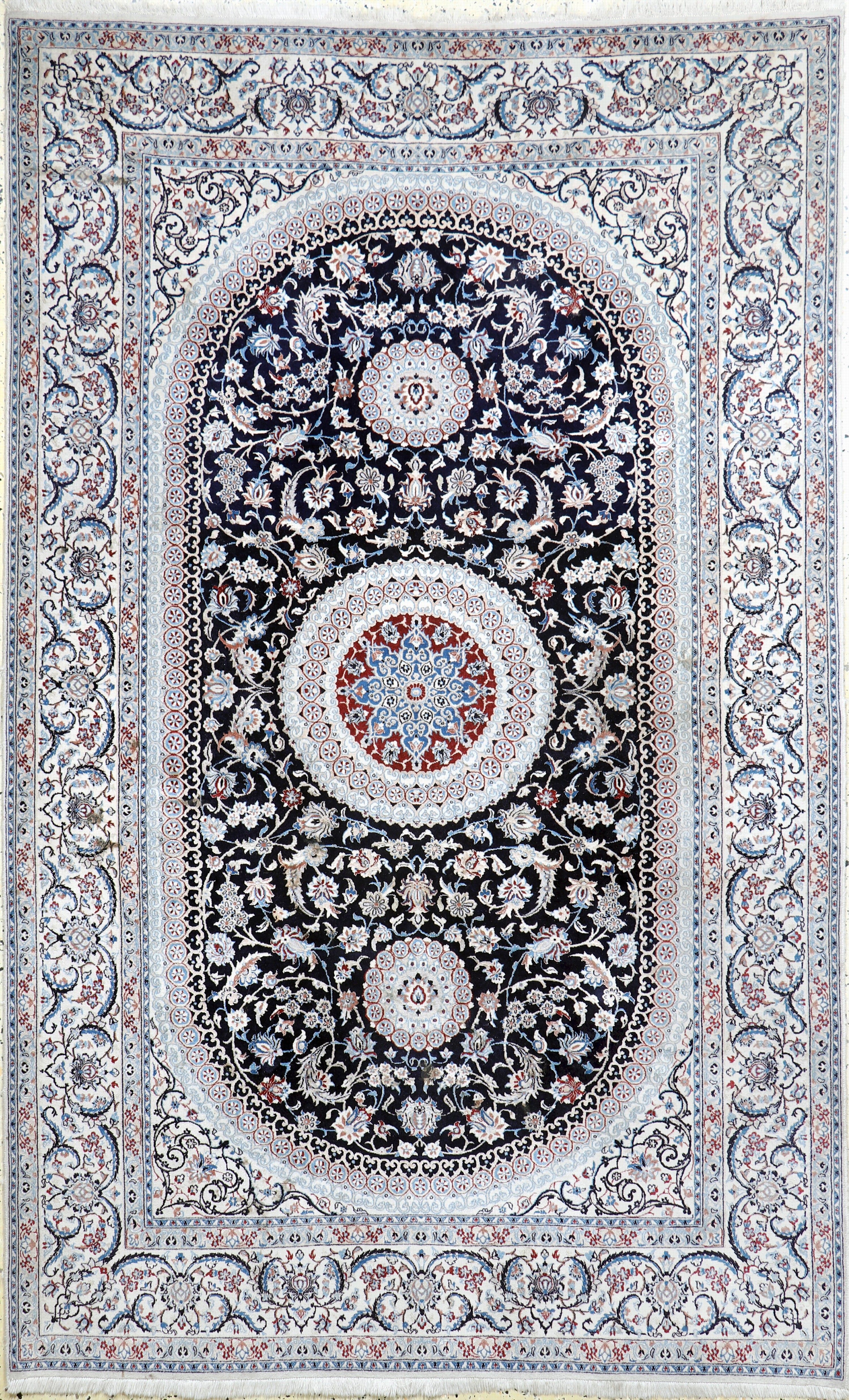 Image 27056711 - Nain fein(6 La), Persien, Ende 20.Jhd, Korkwolle mit Seide, ca. 250 x 155 cm, ca. ...