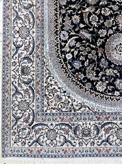 27056711b - Nain fein(6 La), Persien, Ende 20.Jhd, Korkwolle mit Seide, ca. 250 x 155 cm, ca. ...