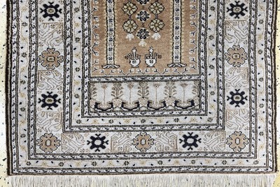 27056712b - Kayseri Flosch, Türkei, Mitte 20.Jhd, merzerisierte Baumwolle, ca. 145 x 95 cm, EHZ:2 ...