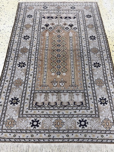 27056712d - Kayseri Flosch, Türkei, Mitte 20.Jhd, merzerisierte Baumwolle, ca. 145 x 95 cm, EHZ:2 ...