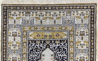 27056713a - Kayseri Flosch, Türkei, Mitte 20.Jhd, merzerisierte Baumwolle, ca. 180 x 120 cm, EHZ: ...