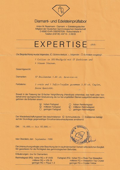 27057099a - 14 kt Gold Saphir-Brillant-Collier, WG 585/000, 3 ovalfacett. Saphire und facett. ...