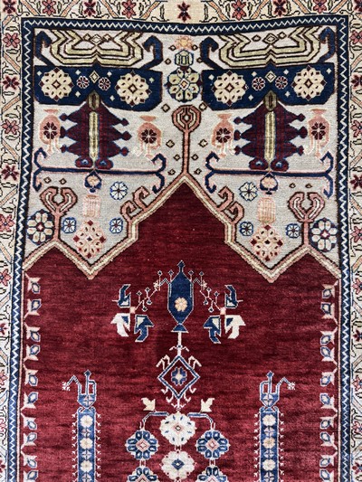 27057105c - Hereke Seide fein signiert, Türkei, Mitte 20.Jhd, reine Naturseide´Metallbroschiert´, ...