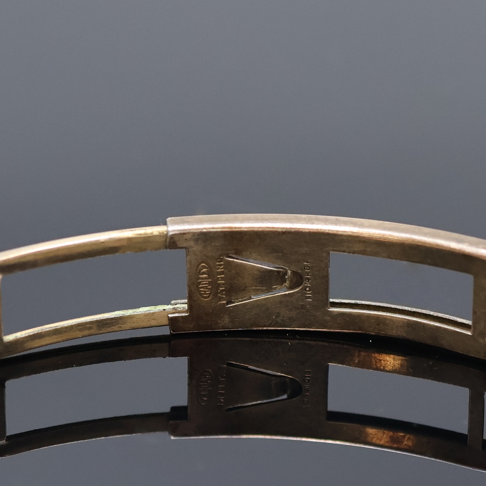Detail c: GRUEN Curvex Precision Gold filled Armbanduhr, Schweiz für USA um 1940, Handaufzug, in sich gewölbtes Geh., neutr. Goldfilled Band, Boden aufgedr., ...