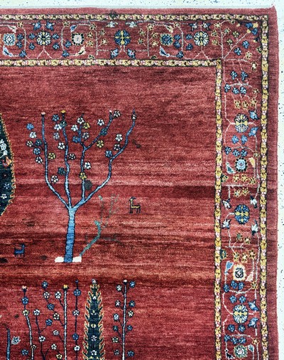 27057366f - Gabbeh fine Loribaft, Persia, late 20th century, wool on wool, approx. 295 x 247 cm, in ...