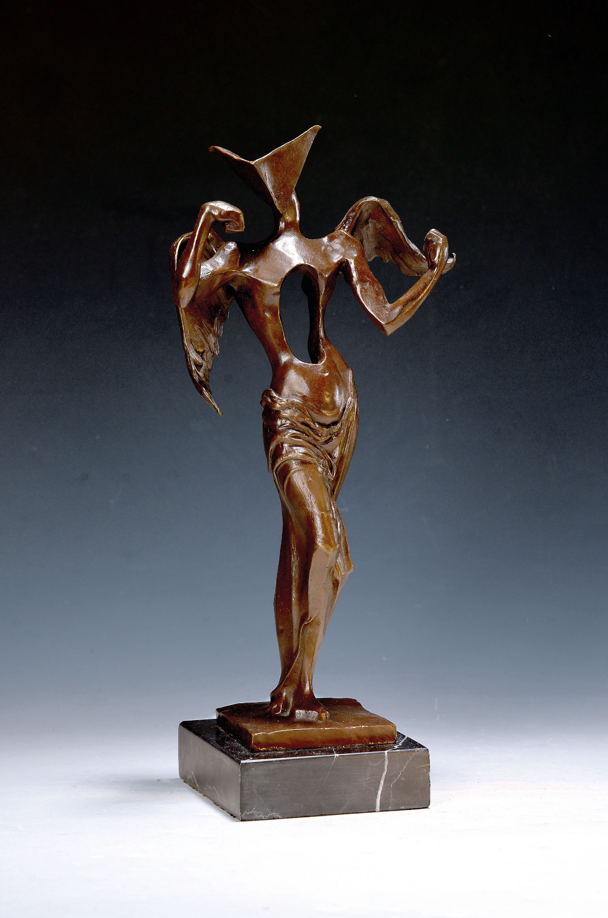 Image 27057486 - Milo, Künstler des 20.Jh., Bronzeplastik, nach Salvador Dalis ´Surrealist Angel´, auf ...
