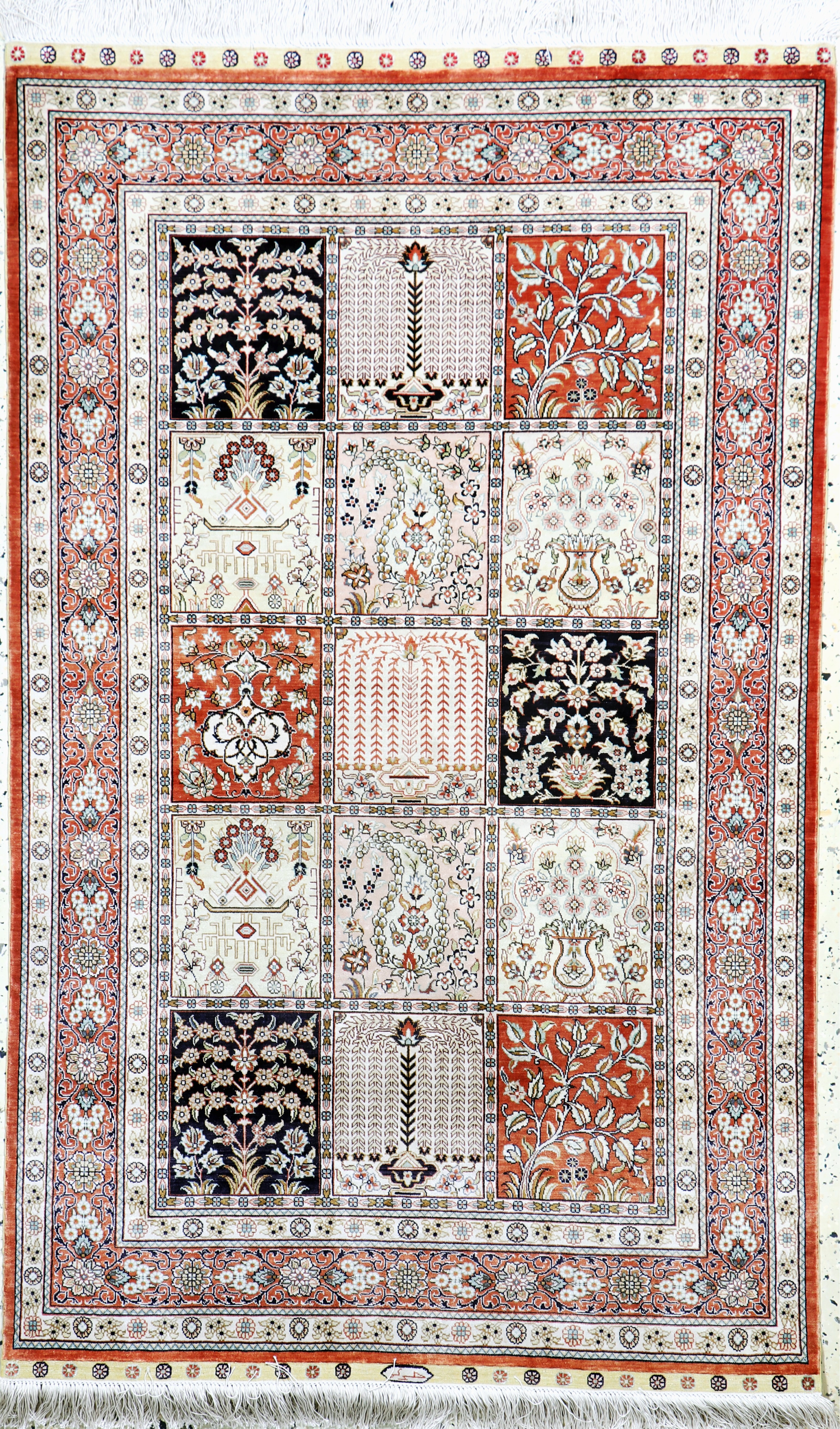 Image 27057830 - Ghom Seide, China, Neu, reine Naturseide, ca. 148 x 94 cm Schätzpreis: 1250, - EUR