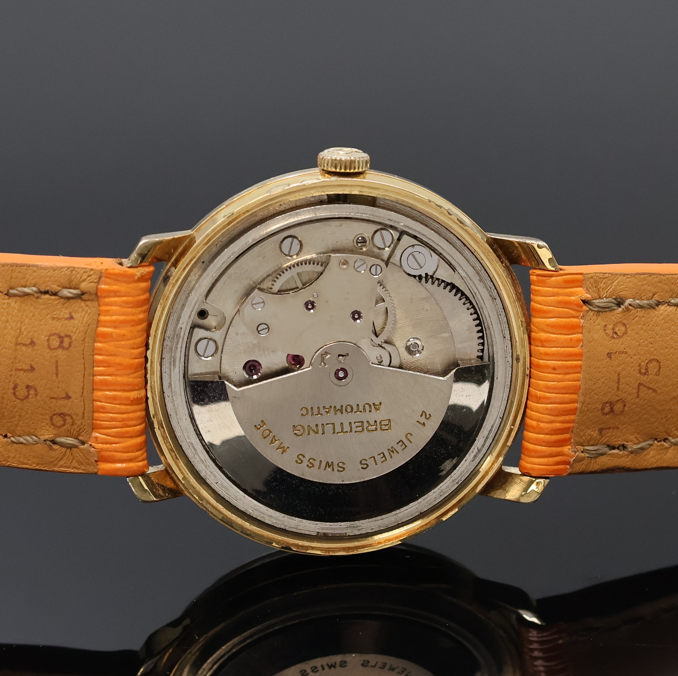 Detail e: BREITLING Geneve Armbanduhr Referenz 2527, Schweiz um 1965, Automatik, verg. Geh. ber., verschr. Stahlboden, Breitling Lederband m. verg. Breitling ...