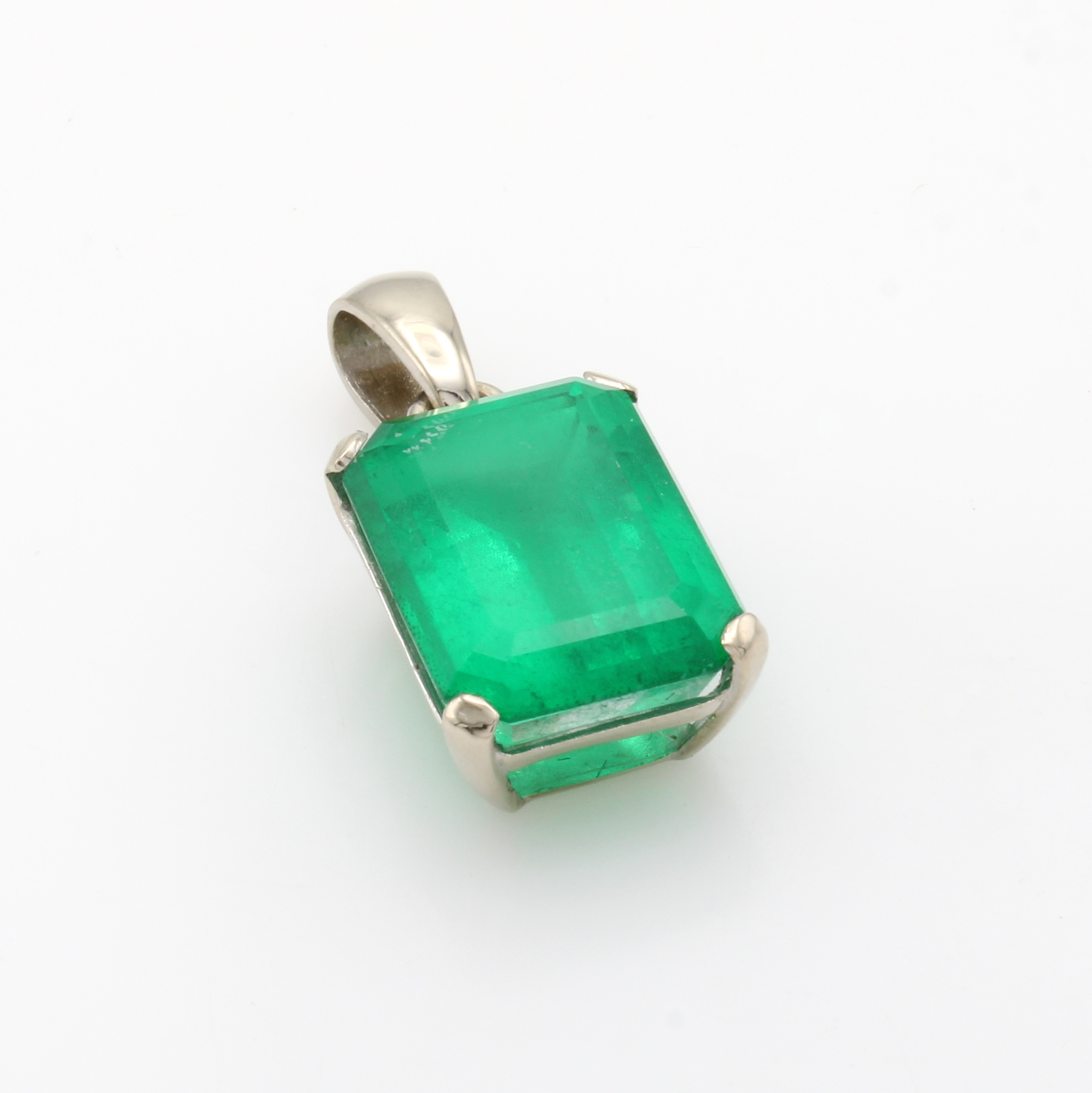 Image 27057859 - Anhänger mit Berylltriplette, WG 585/000, smaragdf. Berylltriplette in Krappenfassung ...