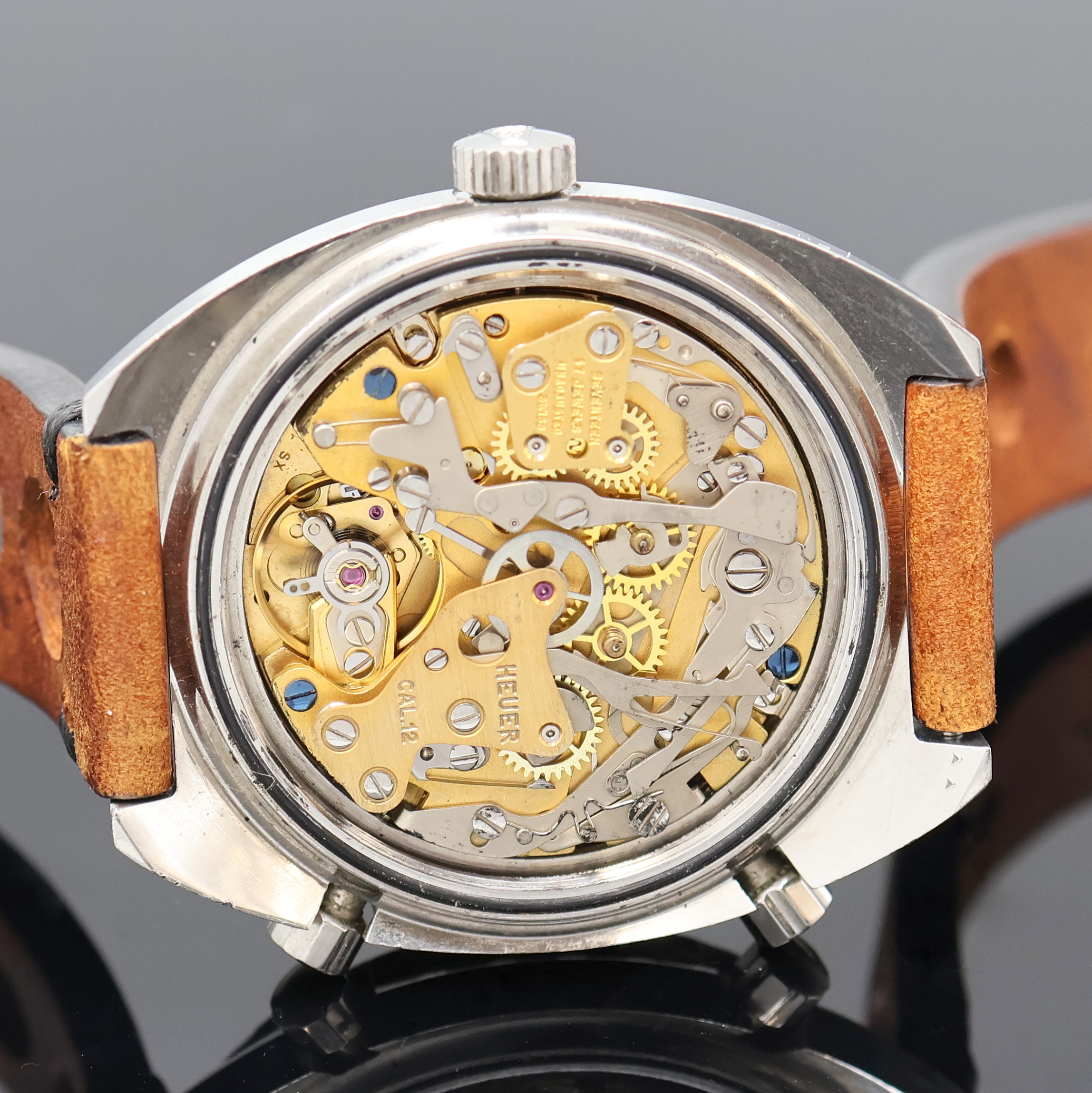Detail f: HEUER Autavia Armbandchronograph Referenz 1163V, Schweiz um 1972, Automatik, Edelstahlgeh., Boden verschr., Krone außen 9, Lünette mit ...
