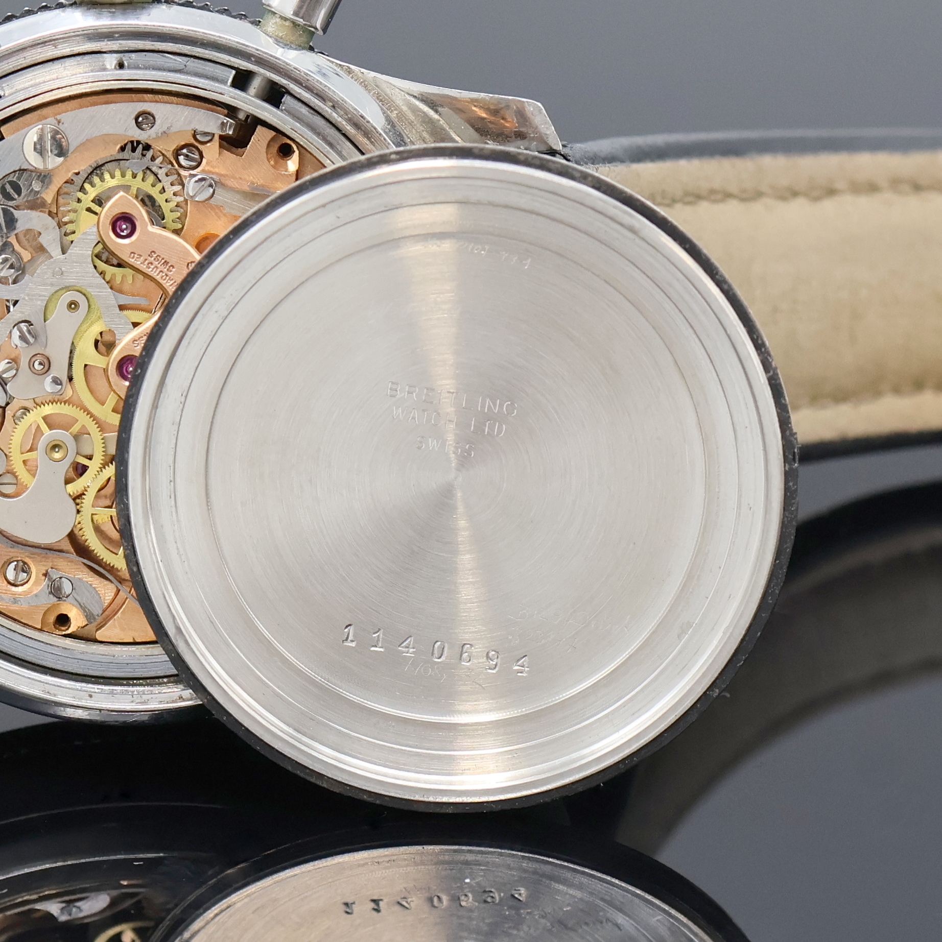 Detail g: BREITLING 765 Co-Pilot Armbandchronograph, Schweiz um 1967, Handaufzug, Edelstahlgeh. inkl. Breitling Lederband m. Dornschl., Lünette m. 12er ...