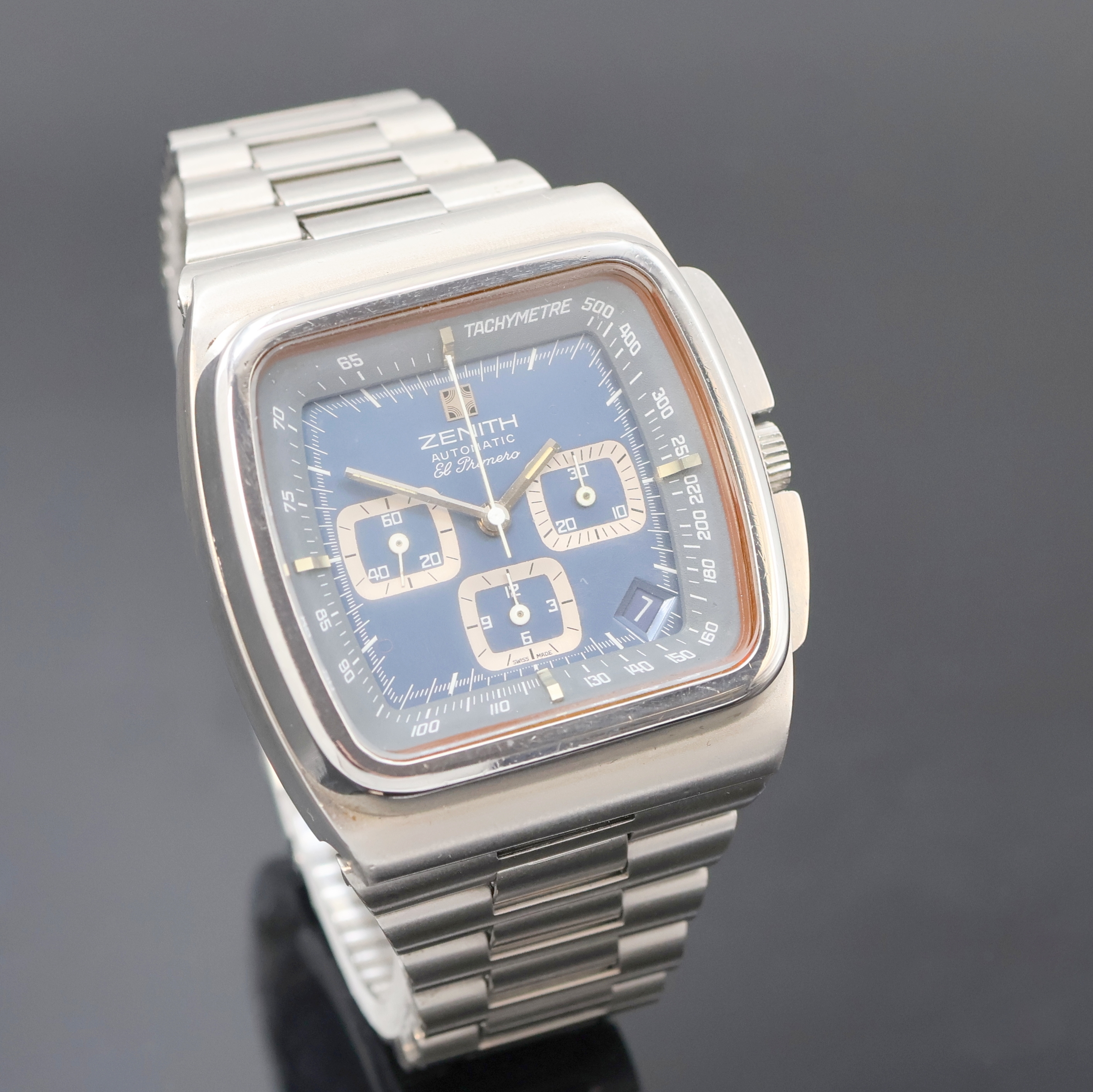 Detail b: ZENITH El Primero TV-Screen Armbandchronograph Referenz 01-0200-415 in Stahl, Schweiz um 1975, Automatik, verschr. Geh. m. integr. Band m. Faltschl., ...