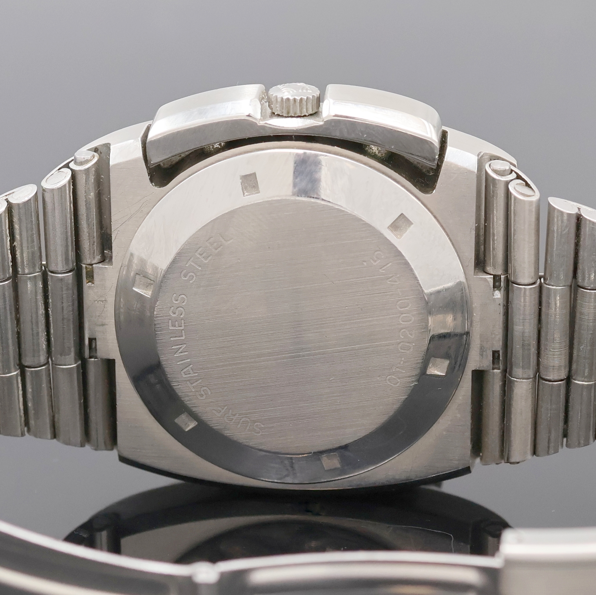 Detail h: ZENITH El Primero TV-Screen Armbandchronograph Referenz 01-0200-415 in Stahl, Schweiz um 1975, Automatik, verschr. Geh. m. integr. Band m. Faltschl., ...