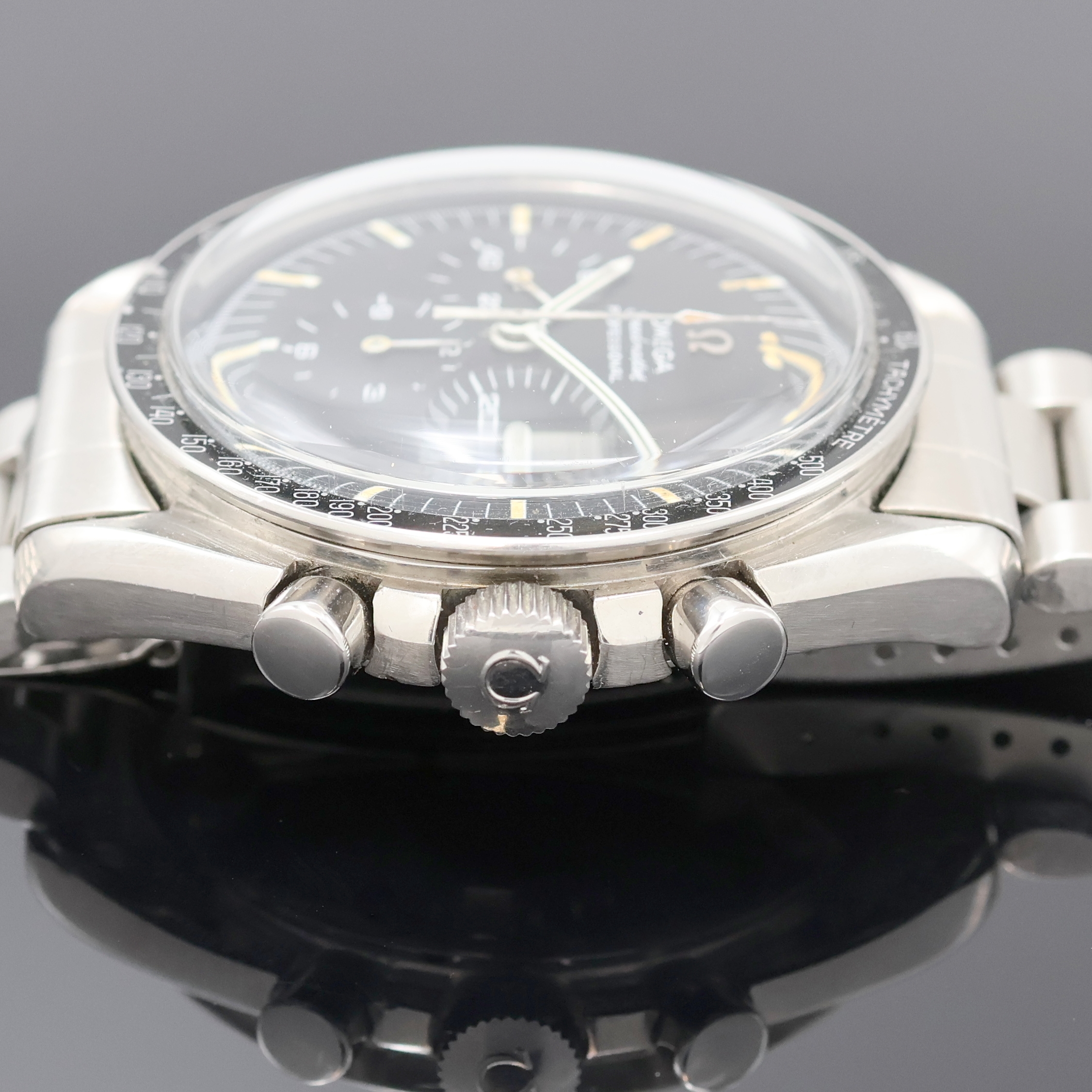 Detail d: OMEGA Speedmaster ikonischer Schaltradchronograph Referenz 145.022-68 St, Schweiz um 1968, Handaufzug, Edelstahlgeh. inkl. orig. Stahlband m. ...