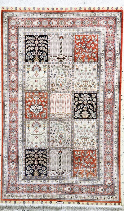 Image Ghom Seide, China, Neu, reine Naturseide, ca. 148 x 94 cm Schätzpreis: 1250, - EUR