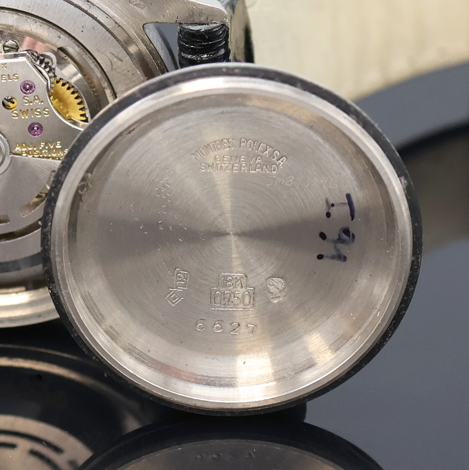 Detail h: ROLEX Oyster Perpetual Datejust Damenarmbanduhr Referenz 6624, Schweiz um 1967, Automatik, Chronometer der Superlative in WG 750/000 inkl. Lederband ...