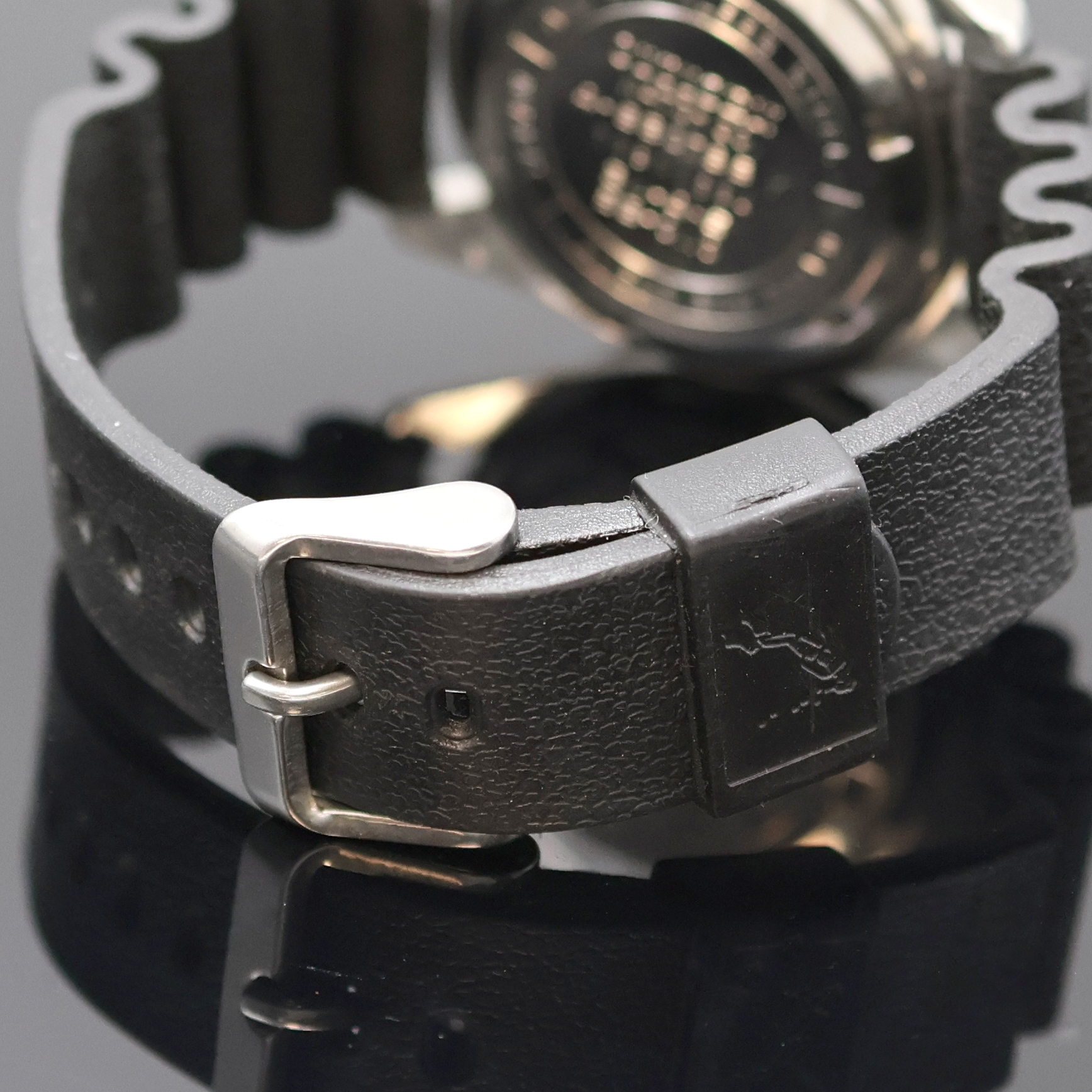 Detail c: CITIZEN Taucherarmbanduhr Referenz 4- 820789Y, Japan 1960er Jahre, Automatik, Edelstahlgeh. inkl. Kautschukband m. Dornschl., Boden u. Krone ...