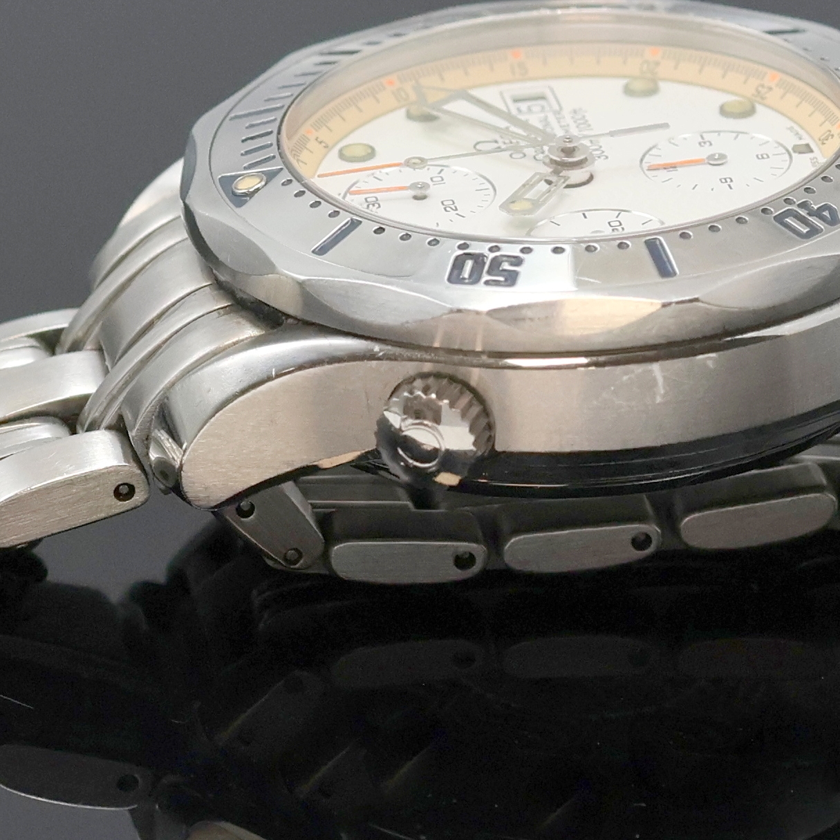 Detail d: OMEGA Seamaster Professional Chronometer Herrenchronograph Referenz 178.0504, Schweiz um 2000, Automatik, Edelstahlgeh. inkl. orig. Stahlband m. ...