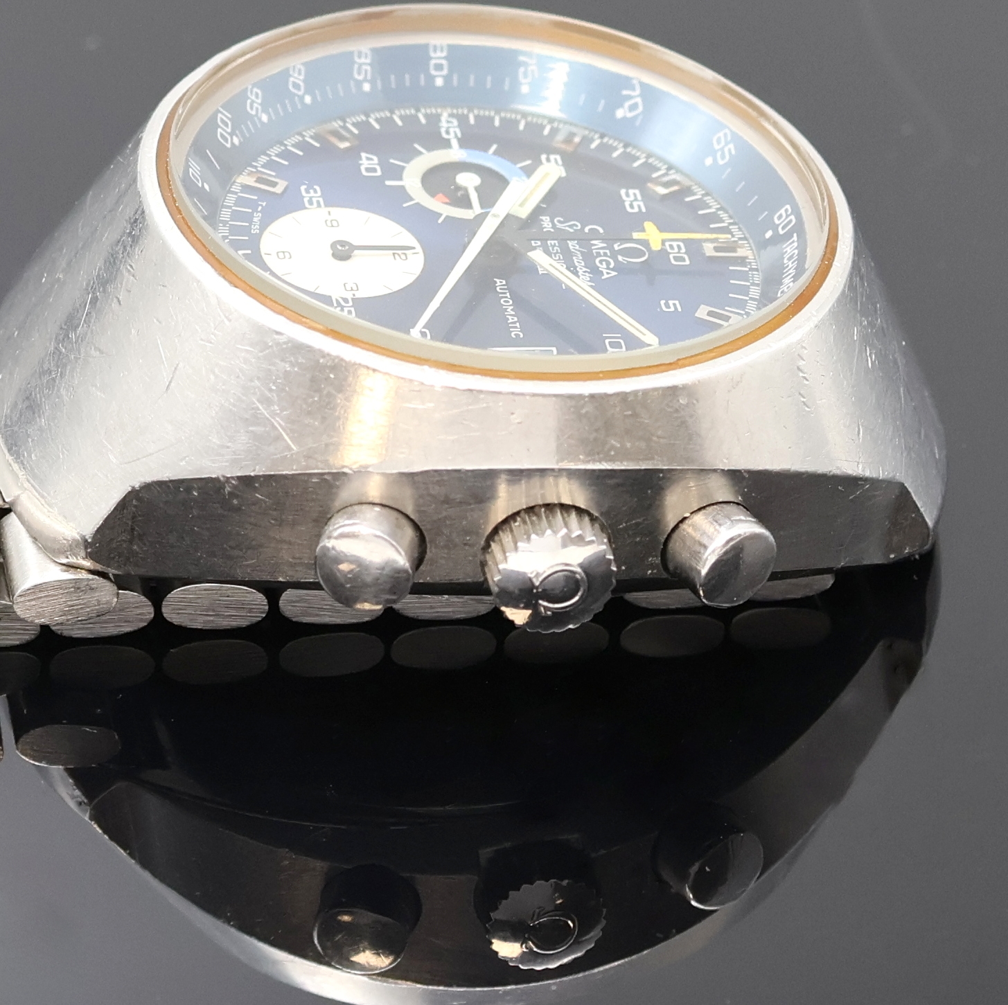 Detail c: OMEGA Speedmaster Professional Mark III Armbandchronograph Referenz 176.002, Schweiz um 1973, Automatik, massives Edelstahlgeh. inkl. orig. Stahlband ...